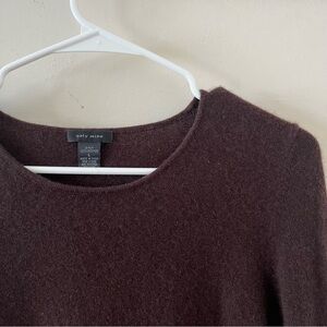 Only Mine | brown cashmere crewneck sweater